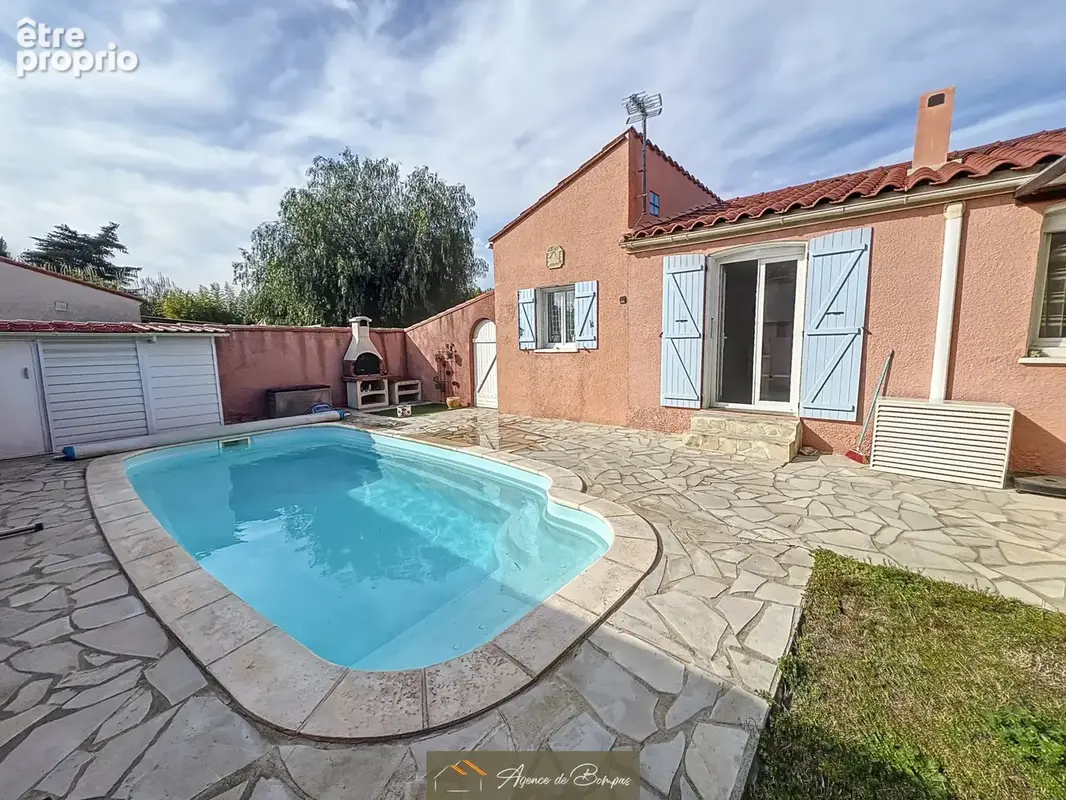 Villa 3 faces de plain pied type 4 -piscine - - photo 4