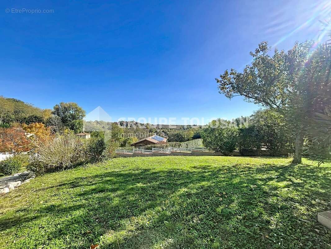 Maison à QUINT-FONSEGRIVES