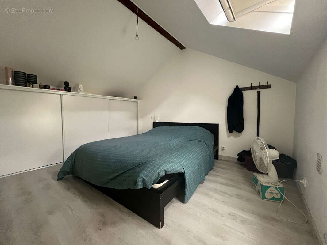 Maison à LE THILLAY