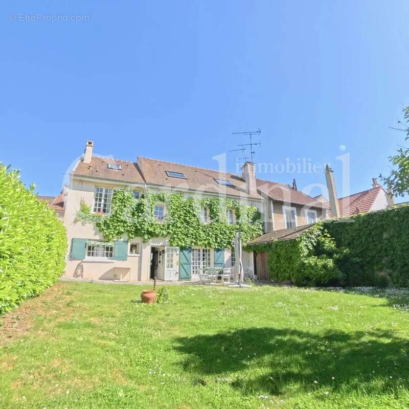 Maison à BAILLY