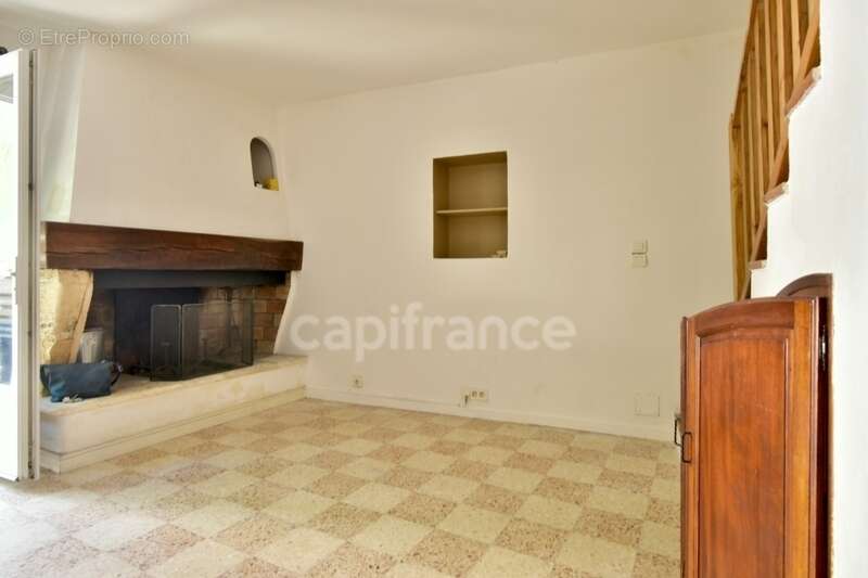 Maison à MAUSSANE-LES-ALPILLES