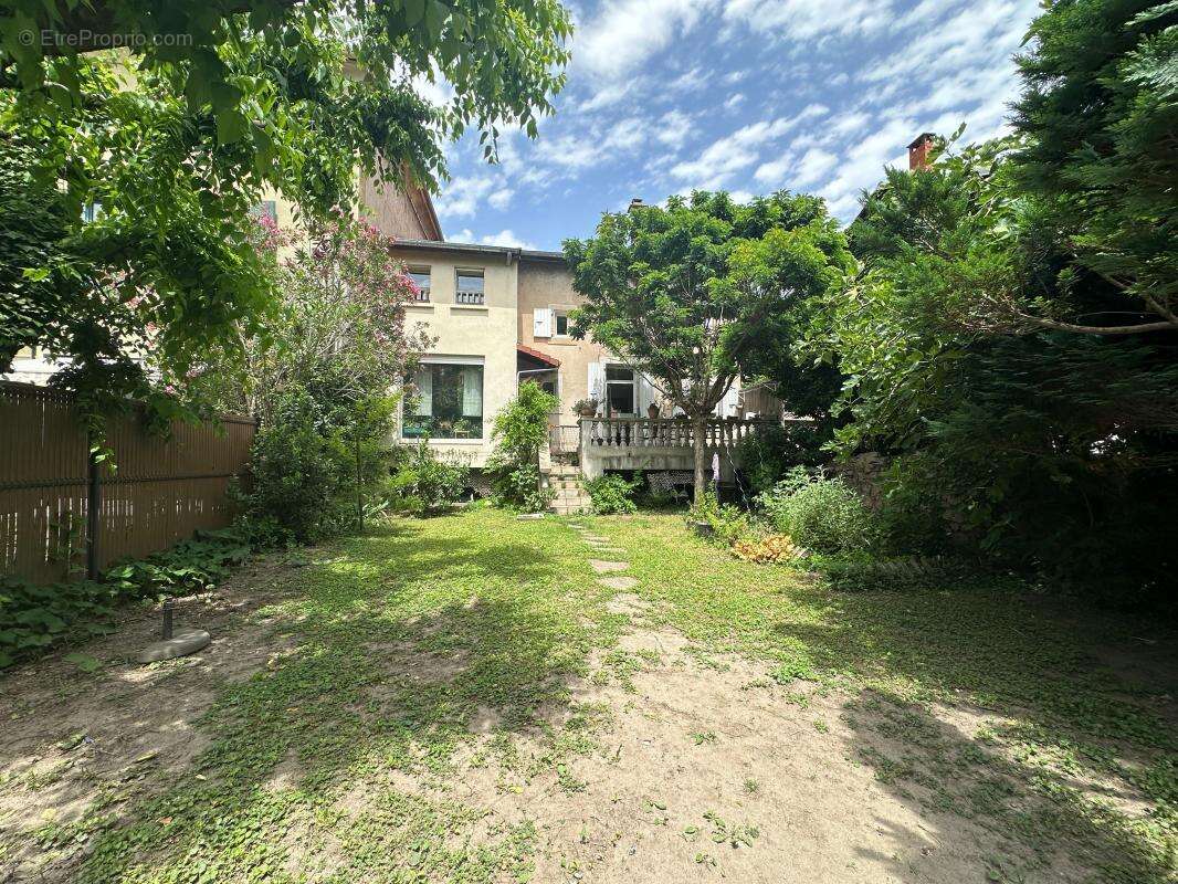 Maison à TOURNON-SUR-RHONE