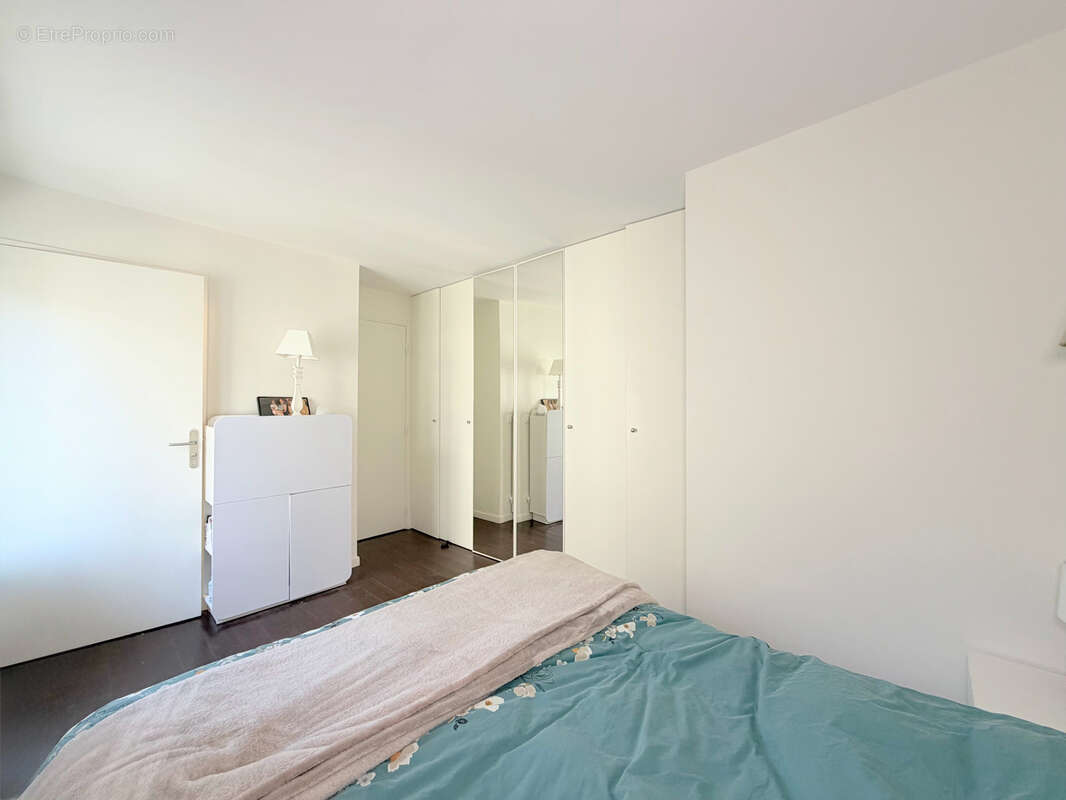 Appartement à SURESNES