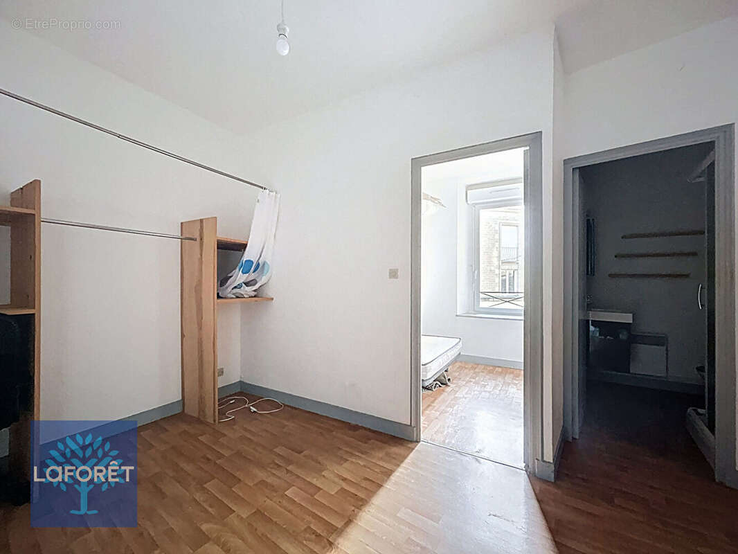 Appartement à FOUGERES