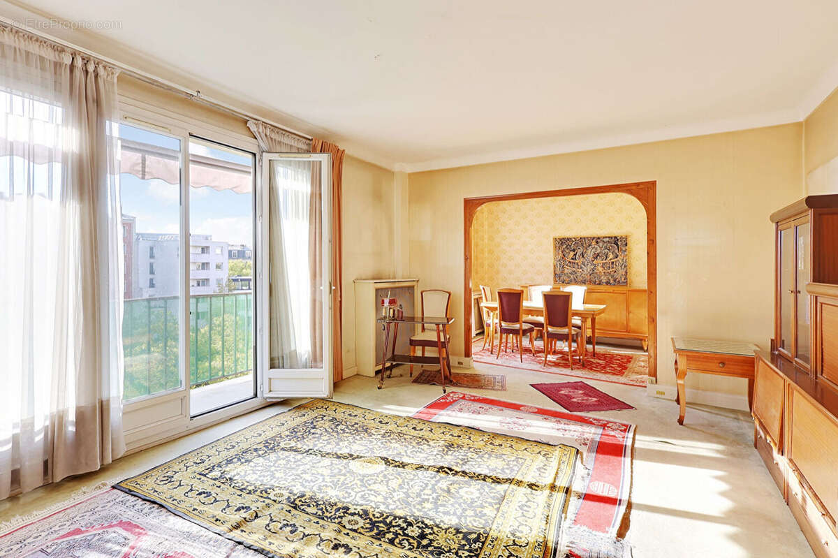 Appartement à PARIS-12E