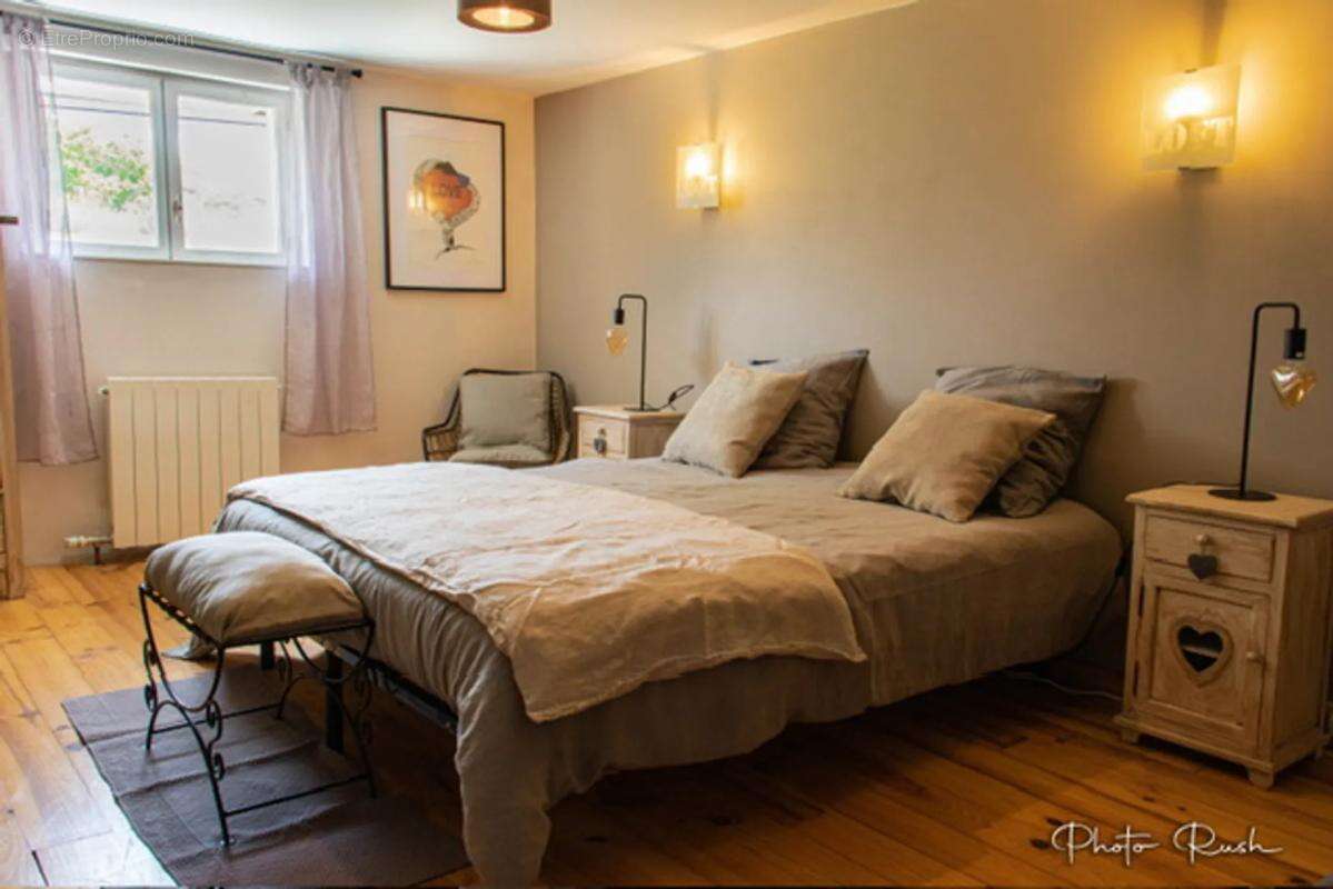 Appartement à SAINT-MEARD-DE-GURCON