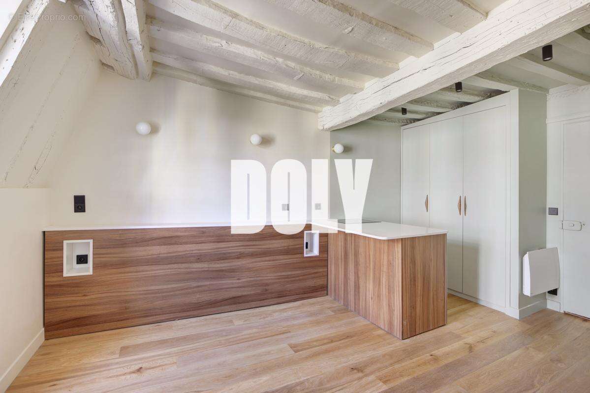 Appartement à PARIS-6E