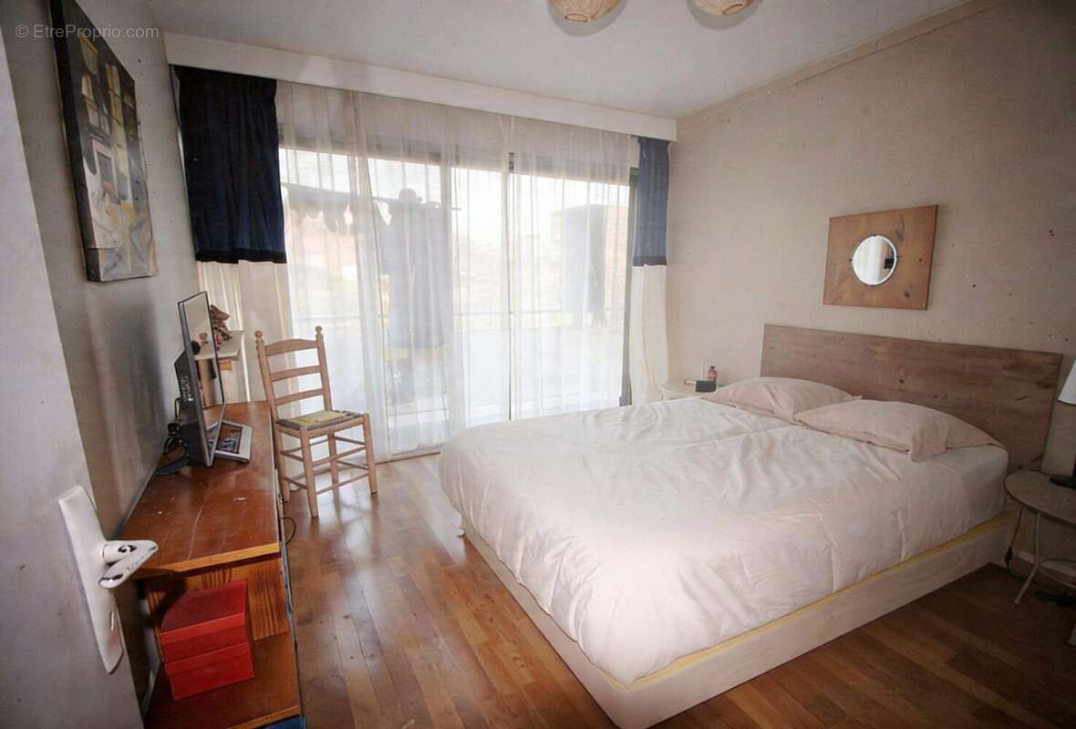 chambre 2 - Appartement à MONTPELLIER