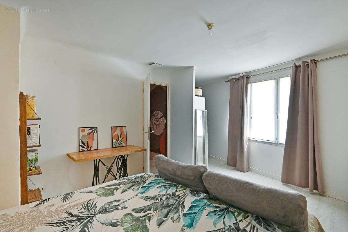 Maison de 5 pièces de 114 m² à Redessan - photo 7
