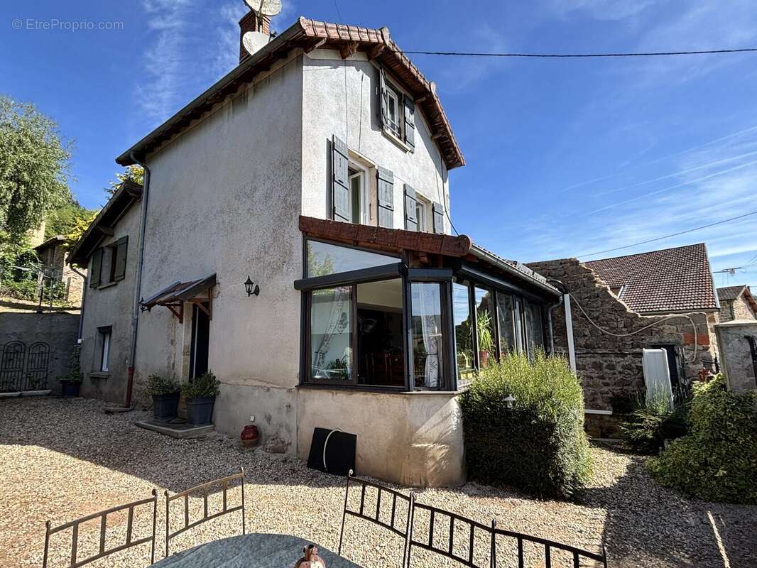 Maison à MATOUR