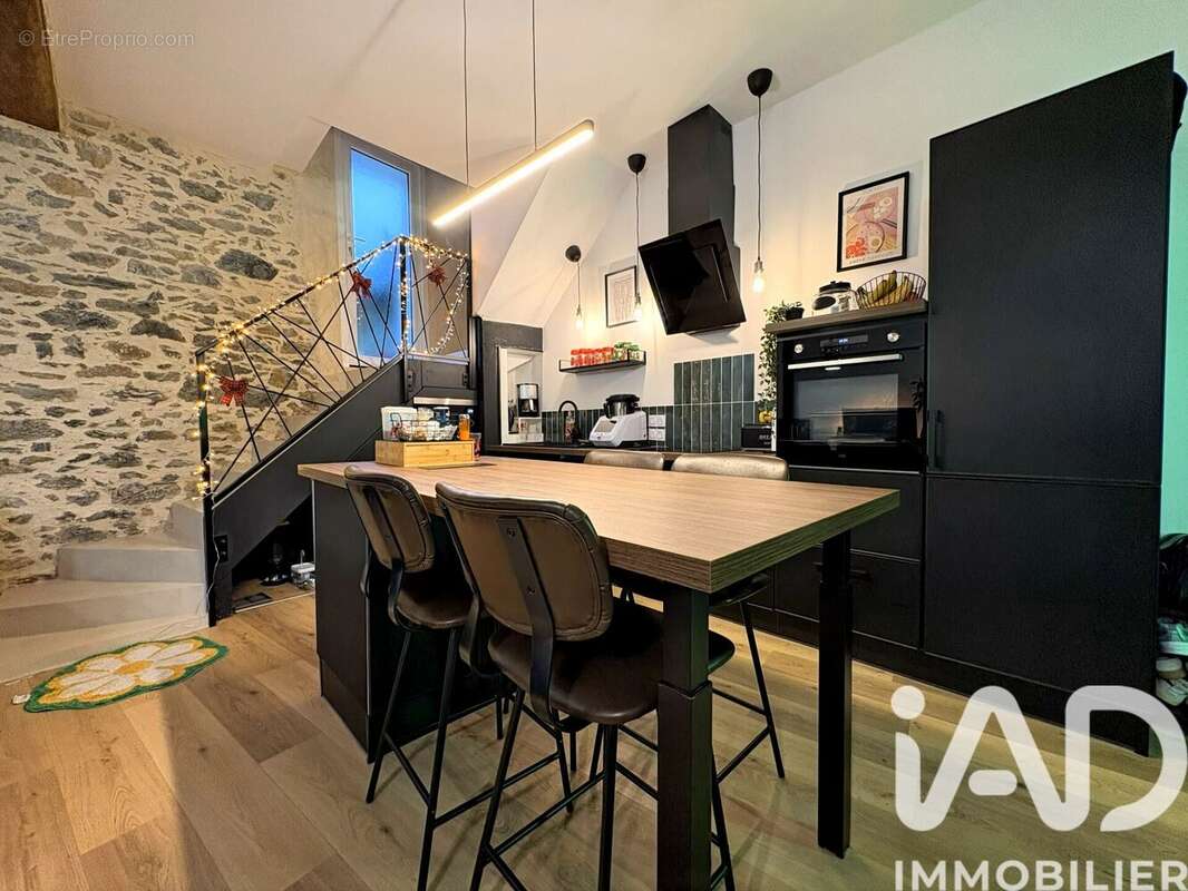 Photo 3 - Maison à LOUVERNE