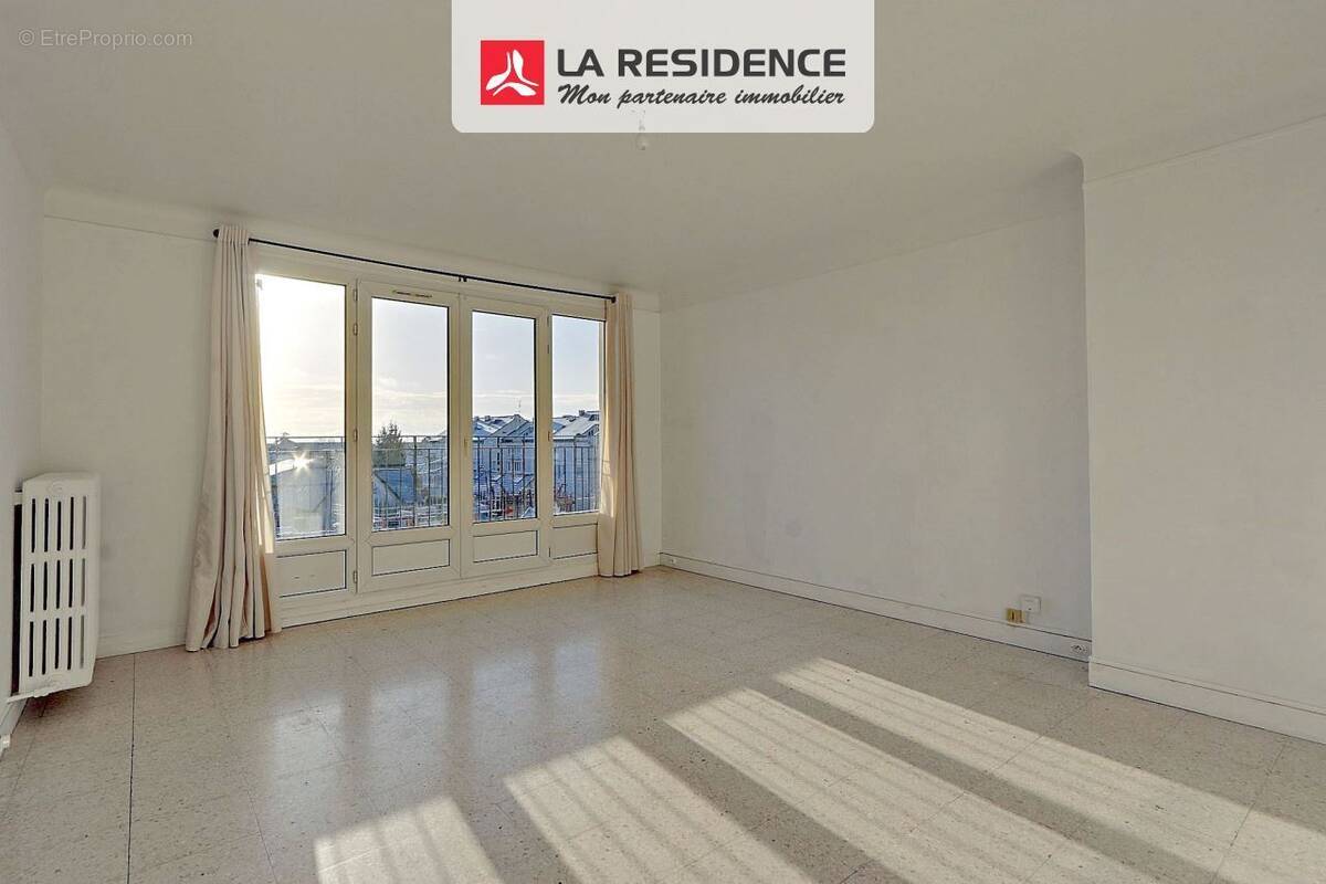 Appartement à TAVERNY