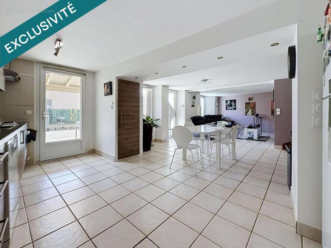 Maison 83 m² à Beaucroissant  - photo 5