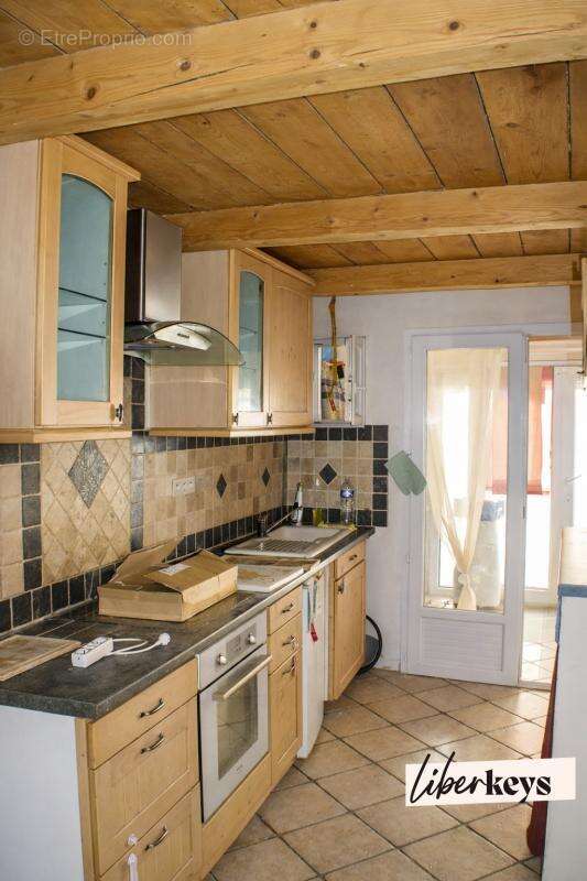 A Rians authentique maison de village Type 4 entièrement rénovée - photo 3
