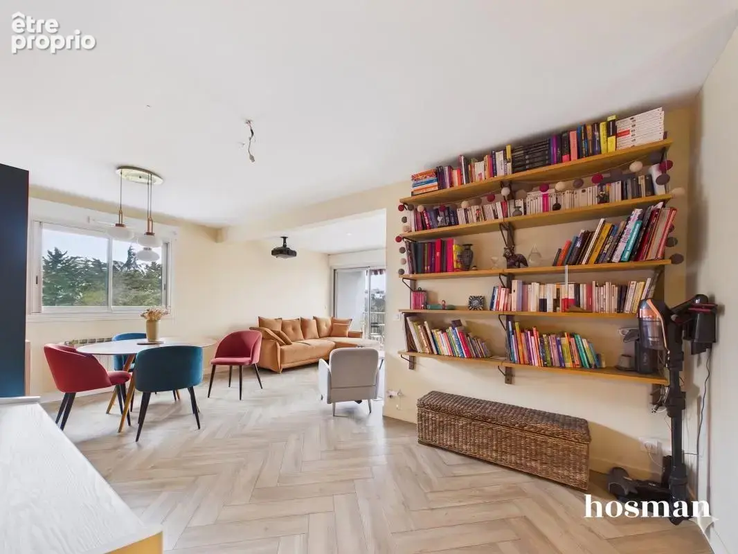 Appartement lumineux et calme de 5 pièces - 100 m² - Vue dégagée, double balcon, garage et cave - Lyon 5 - photo 3