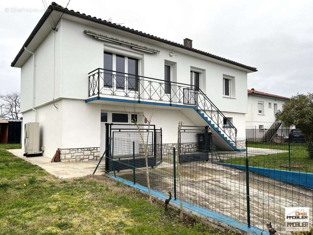 Maison à BIAS
