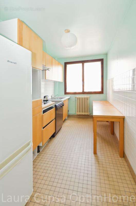 Fresnes - 3 pieces - 61,76 m² - dernier etage - balcon, cave et parking. en option un box - photo 5
