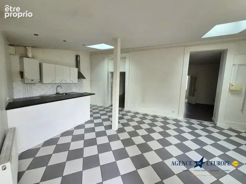 Appartement 4 pièces 87 m² à vendre à Vichy (03200) - photo 4
