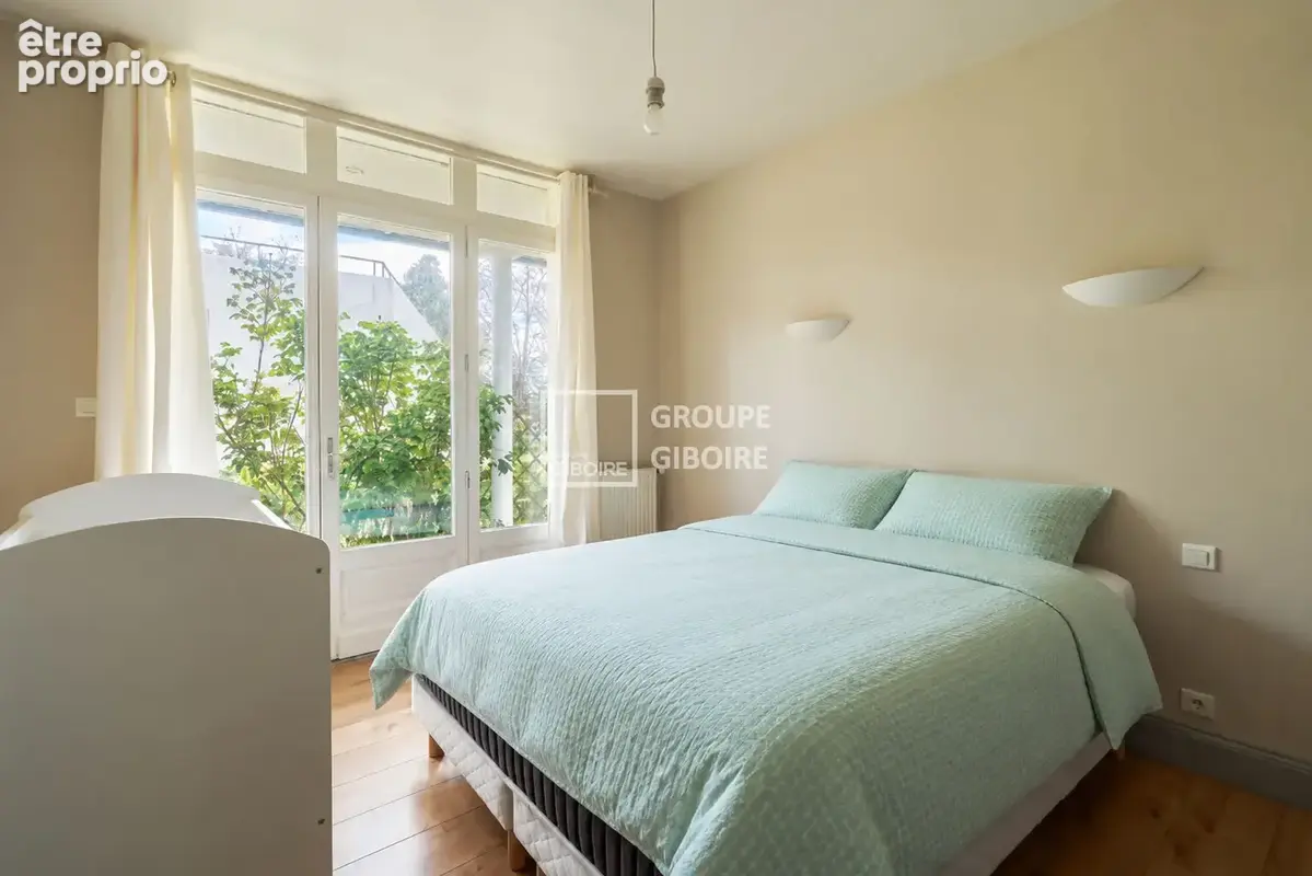 A VENDRE - Agence GIBOIRE en Exclusivité - Maison d'architecte d'env. 210 m² des années 30 avec 130 m² de vie de plain-pied en h - photo 9