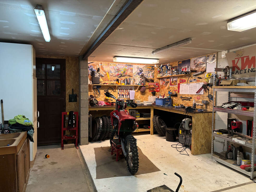 Maison à LONGCHAMPS-SUR-AIRE