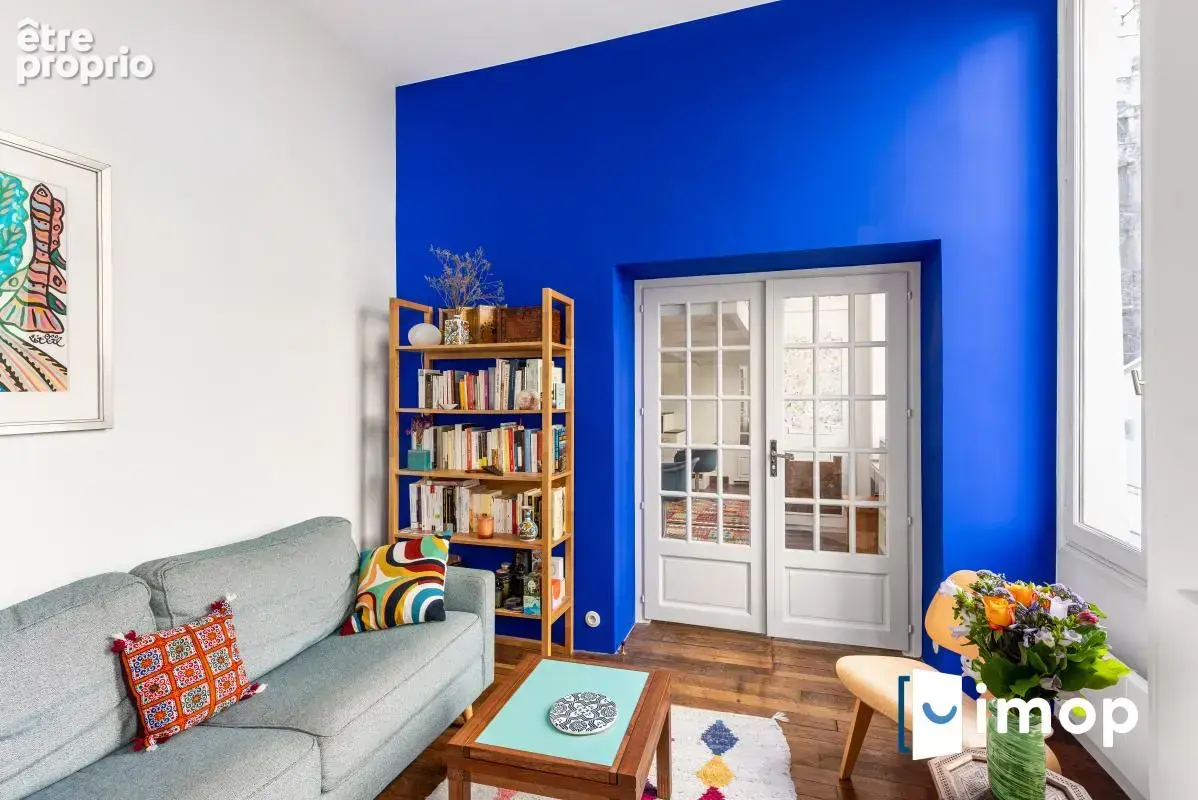 Idéalement placé. Ambiance contemporaine avec charme de l'ancien - photo 6
