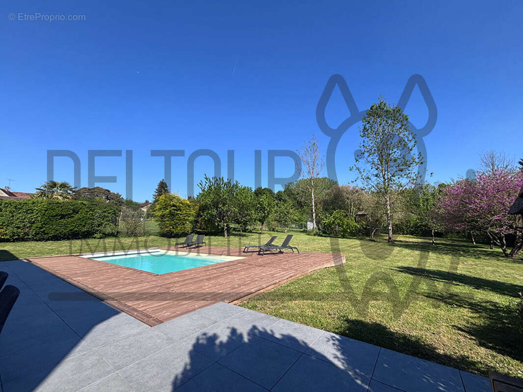 Maison à FAREMOUTIERS