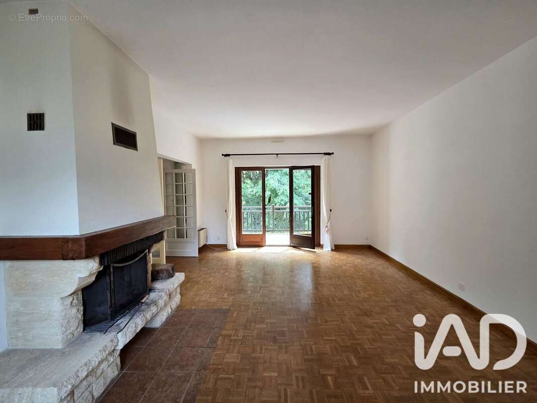 Maison 110 m² à Peyrelevade  - photo 4