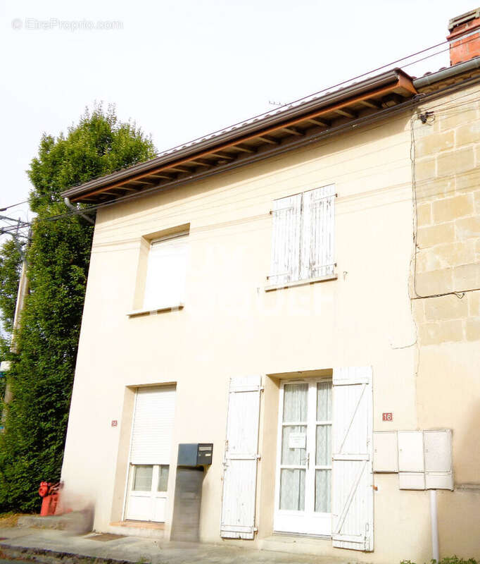 Maison à MIRAMONT-DE-GUYENNE