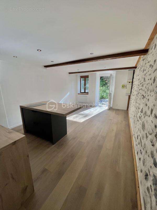 Appartement à ALBERTVILLE