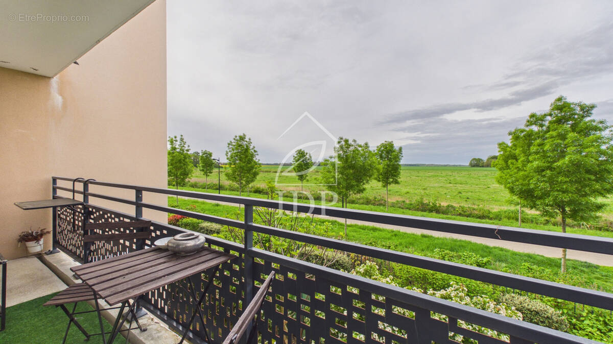 Appartement à SAINT-PIERRE-DU-PERRAY