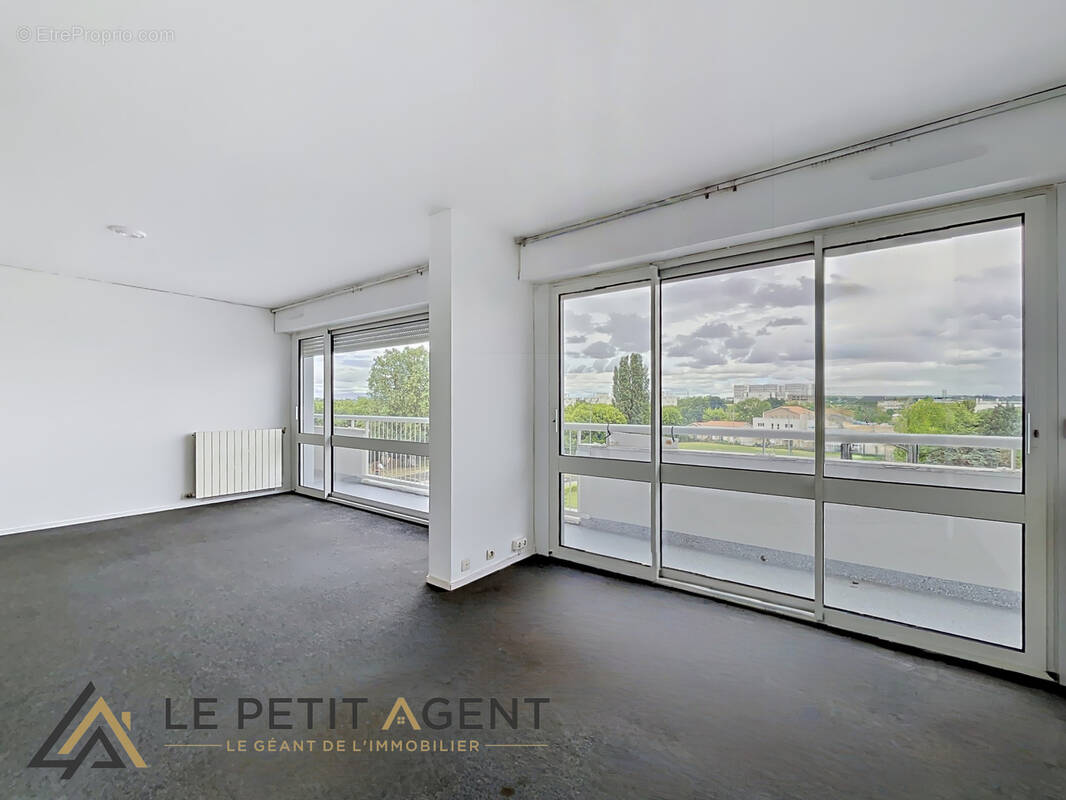 Appartement à LE BOUSCAT