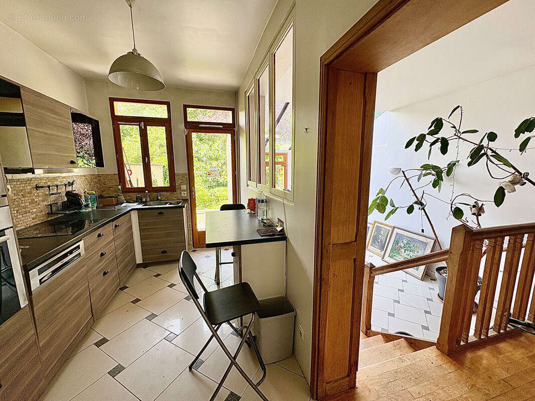 Maison  4 pièce(s) 126.20 m2 - photo 5