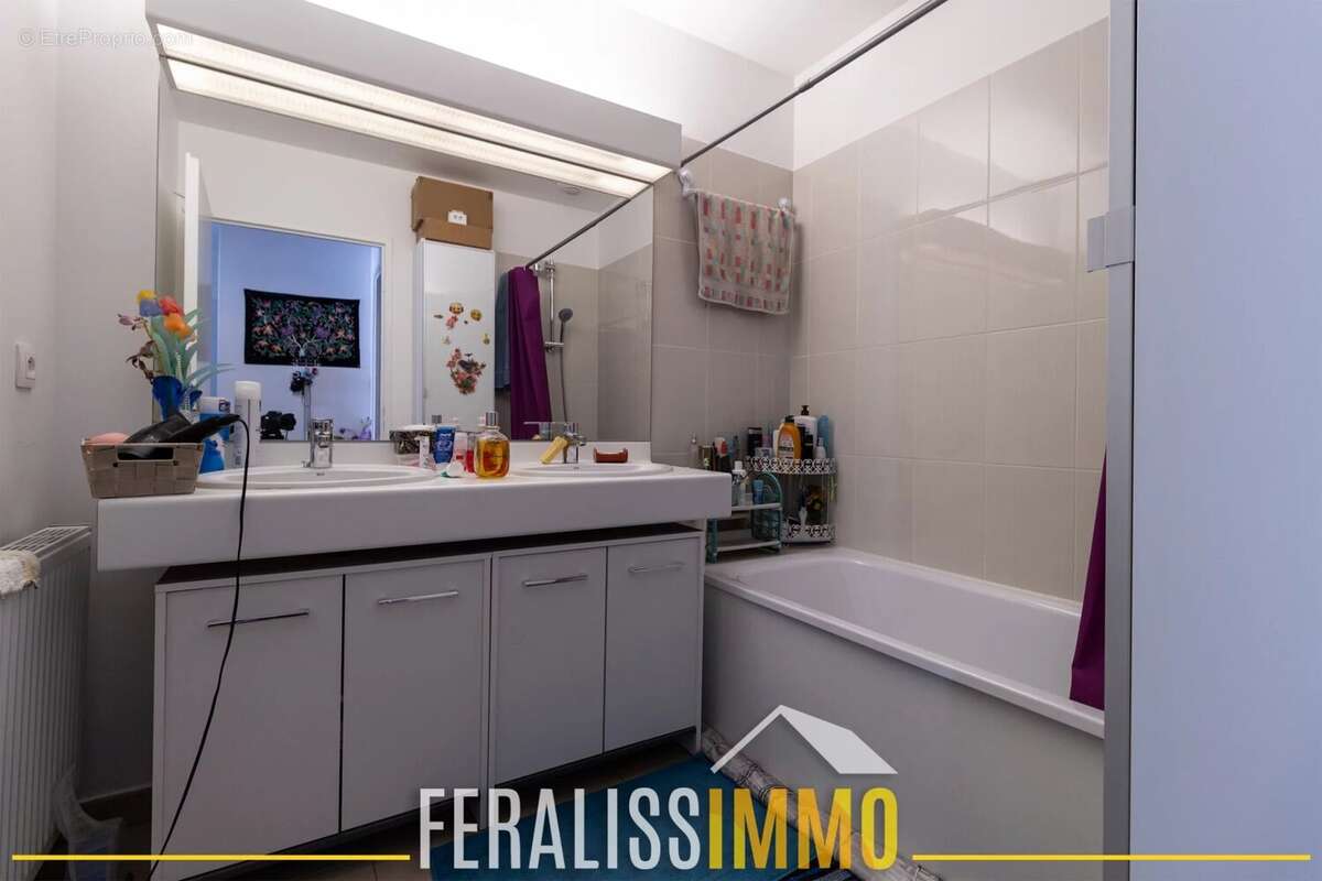 Maison à JOUY-LE-MOUTIER