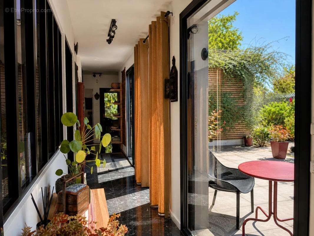 Maison de 5 pièces de 123 m² à Cugand - photo 7