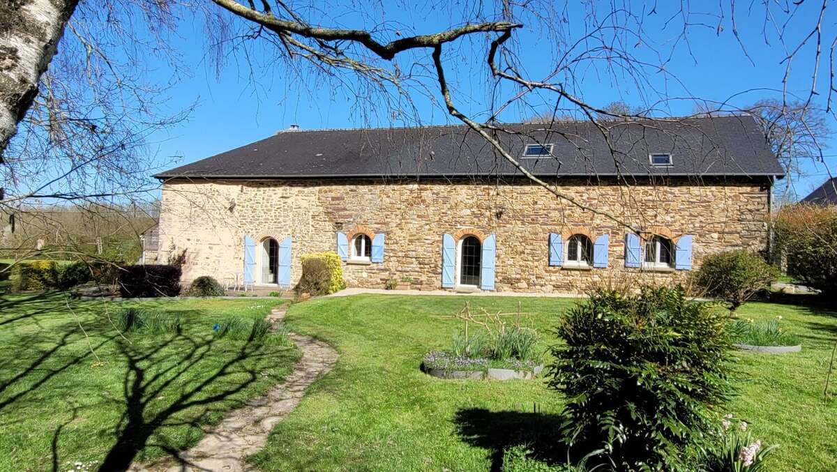 Maison à GUIGNEN