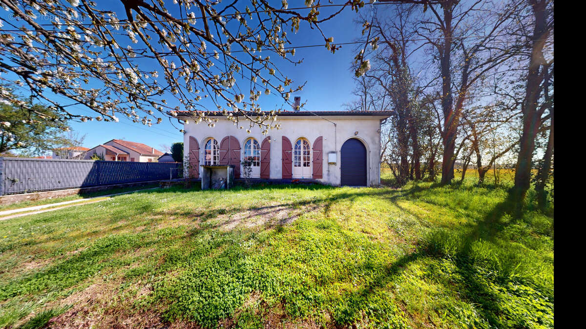 Maison à AUSSONNE