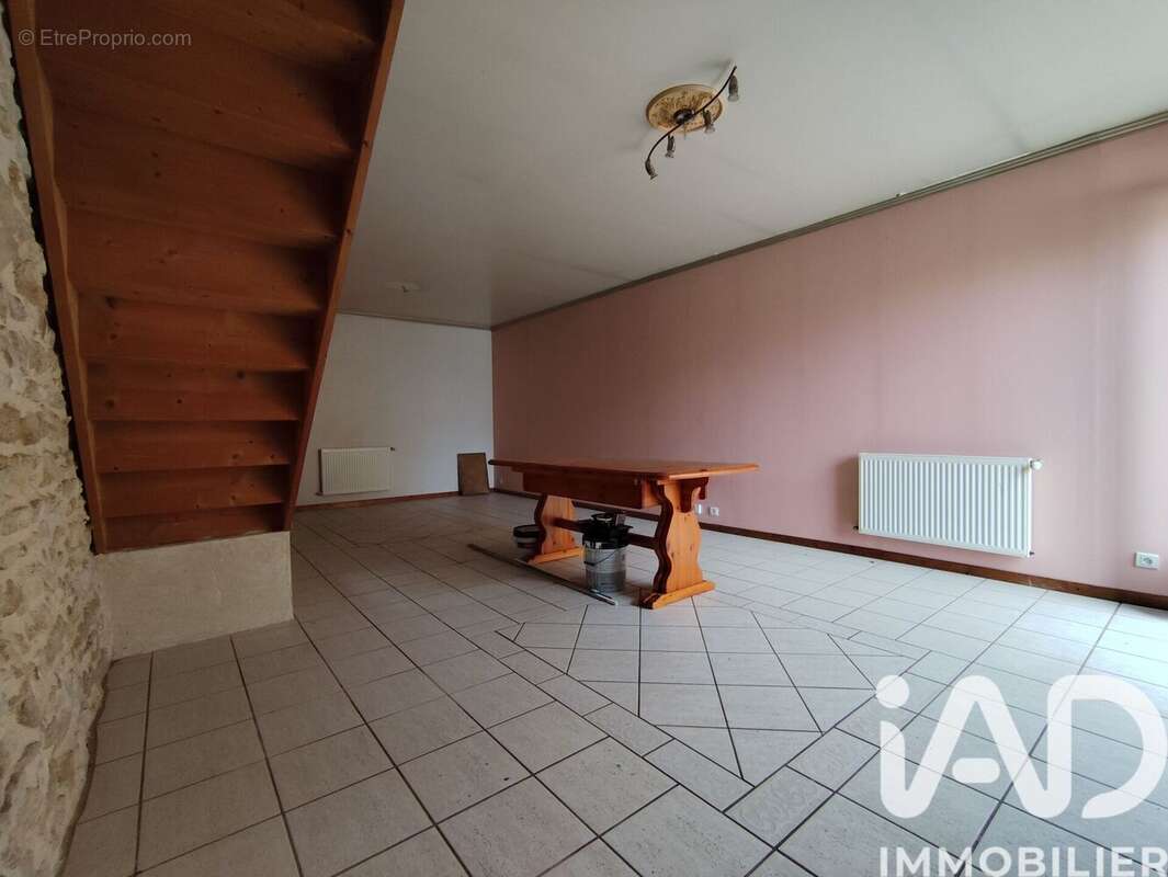 Maison 151 m² à Lamontgie  - photo 8