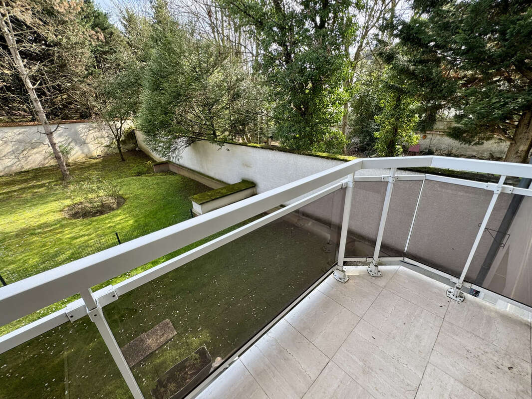 Appartement à LE PERREUX-SUR-MARNE