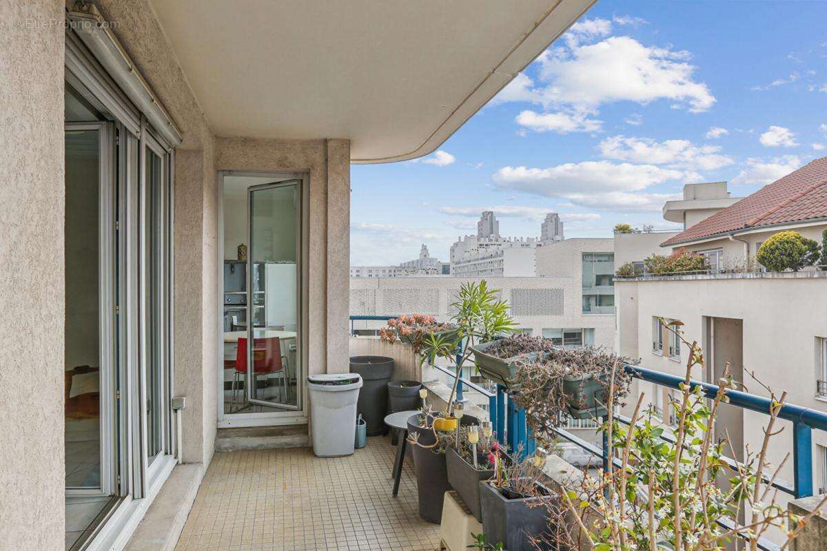 Commerce à VILLEURBANNE