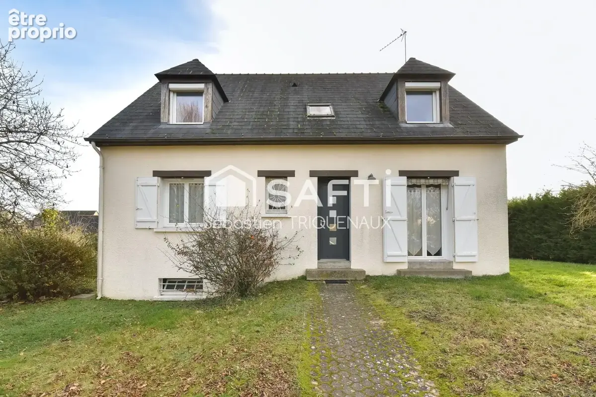 Photo 1 - Maison à MONTREUIL-JUIGNE