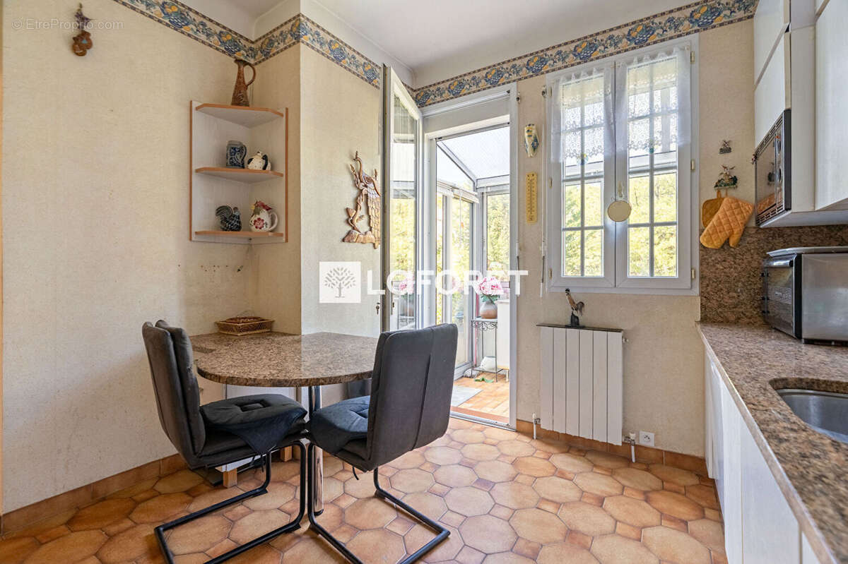 Maison à NANTERRE
