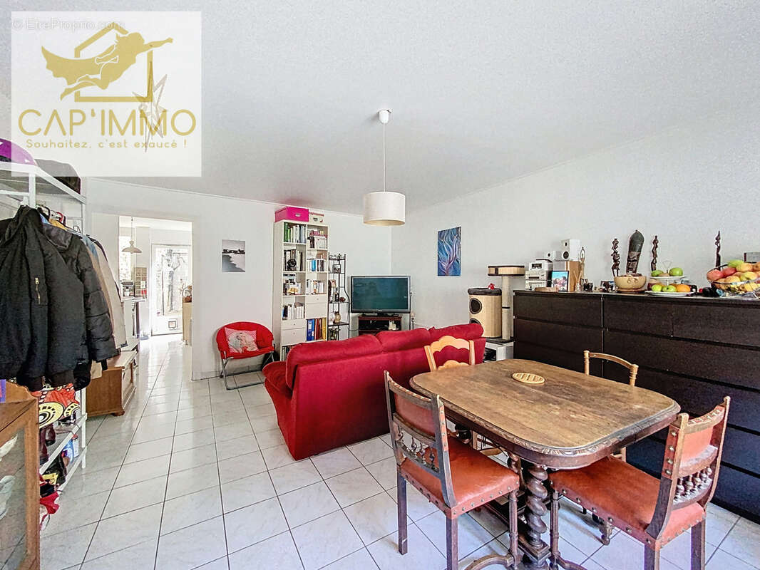 Appartement à MAGNY-EN-VEXIN