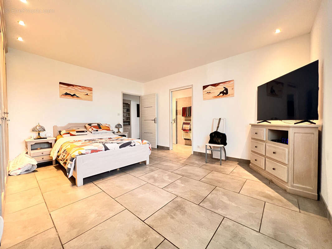 Maison à XERMAMENIL