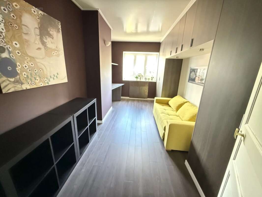 Appartement 117 m2  3 chambres une terrasse - photo 8