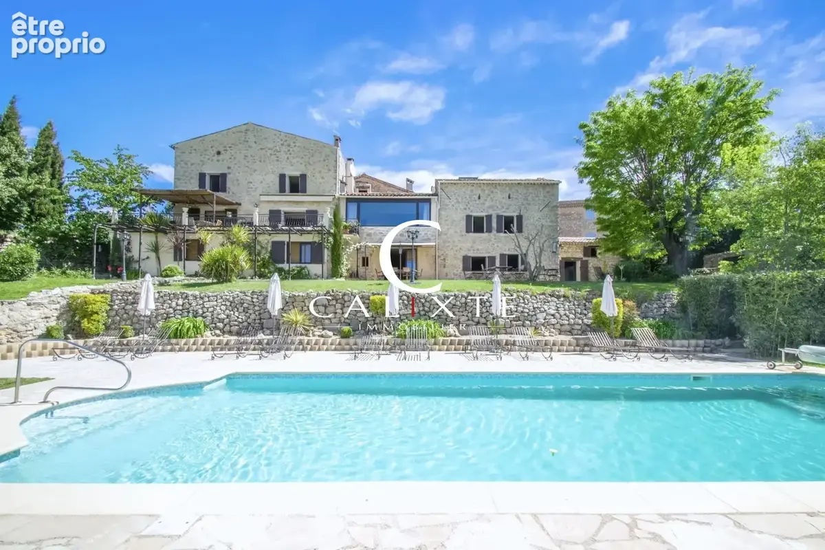 Maison 12 pièces 570 m² à vendre à Fayence (83440) - photo 6