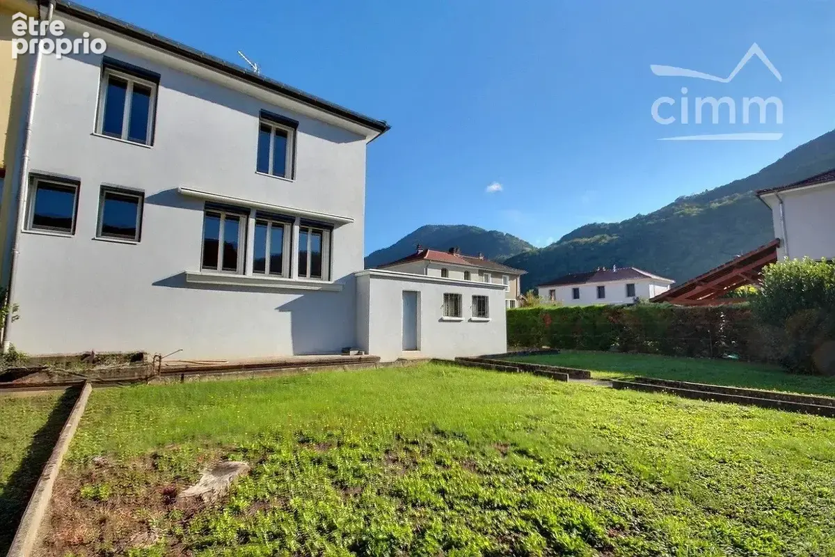 À vendre – Maison mitoyenne 4 pièces avec sous-sol, garage et terrain à Tencin - photo 17