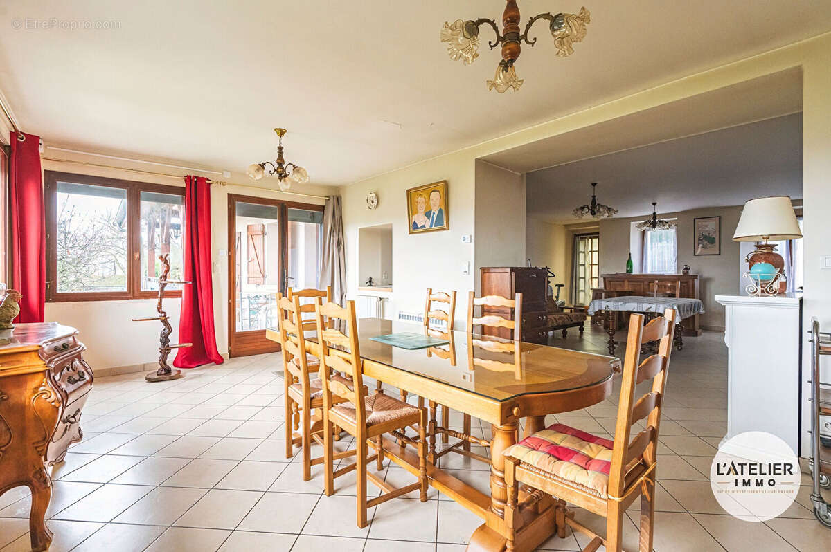 Maison à MAREUIL-EN-BRIE