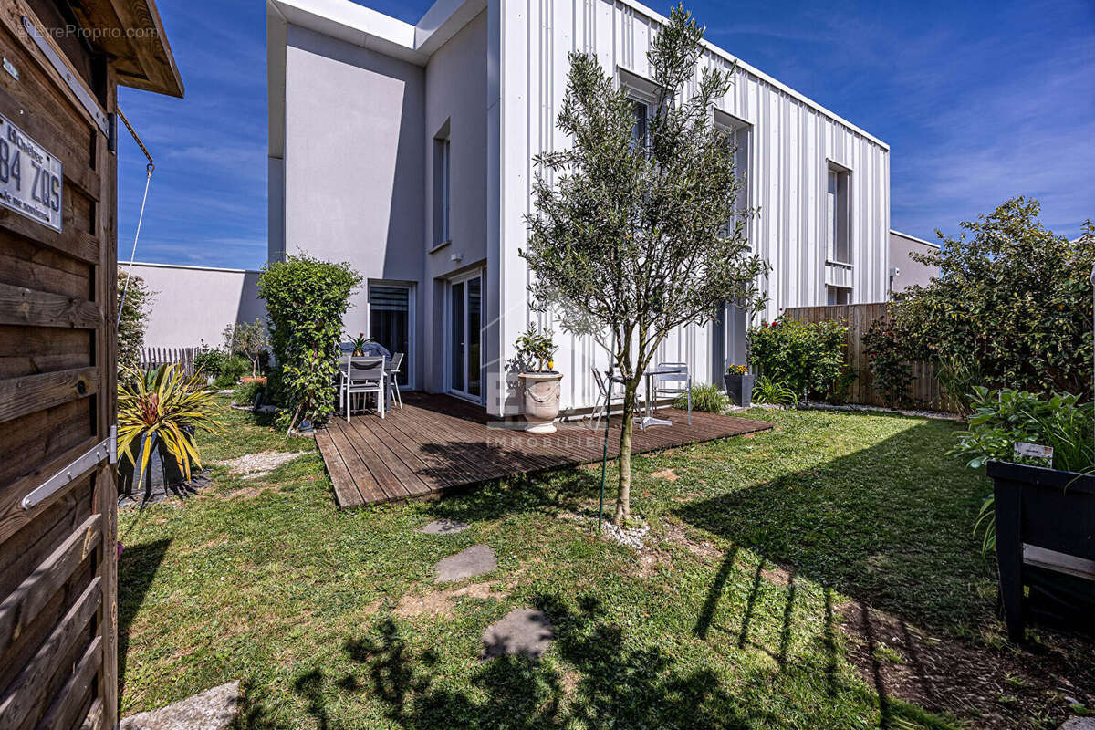 Maison à LA ROCHELLE