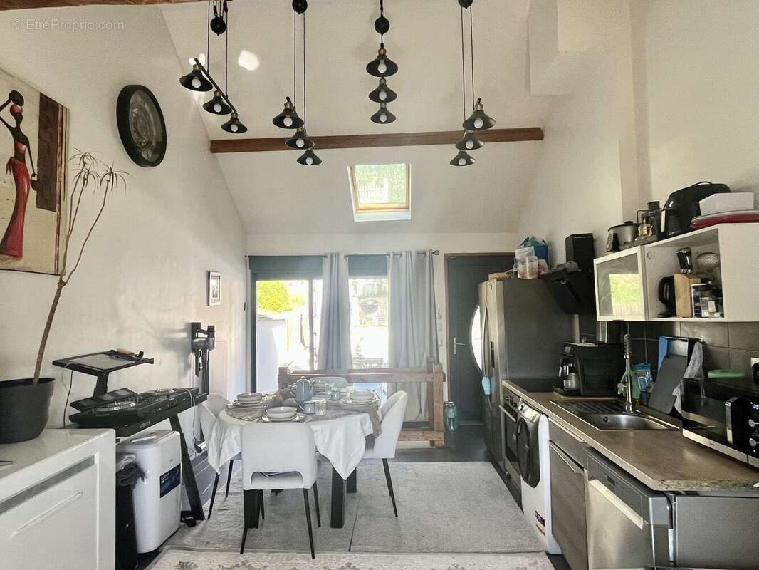 Maison à LA FRETTE-SUR-SEINE