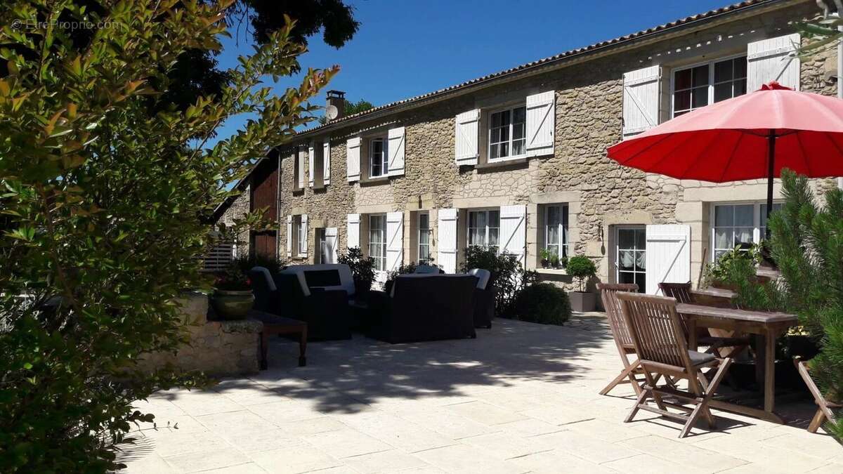 Maison à LA REOLE